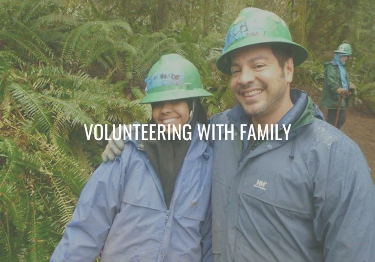 Families volunteering together