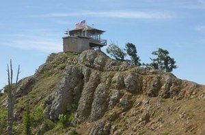 Make Red Top Lookout your destination for the weekend. Photo by Eric Jain.