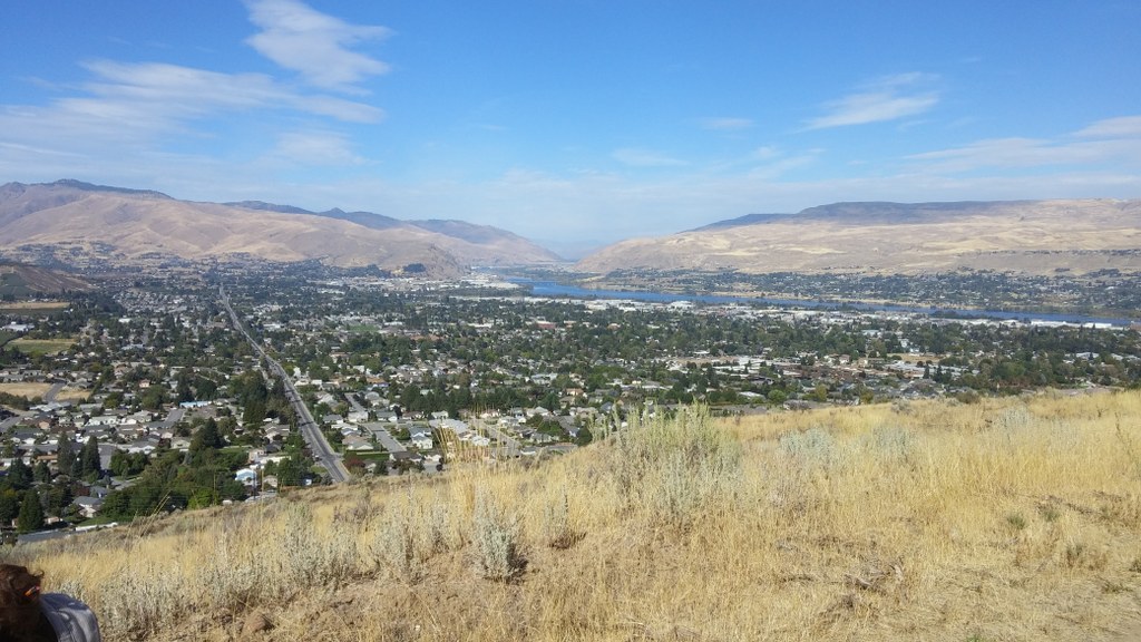 valley view from trail