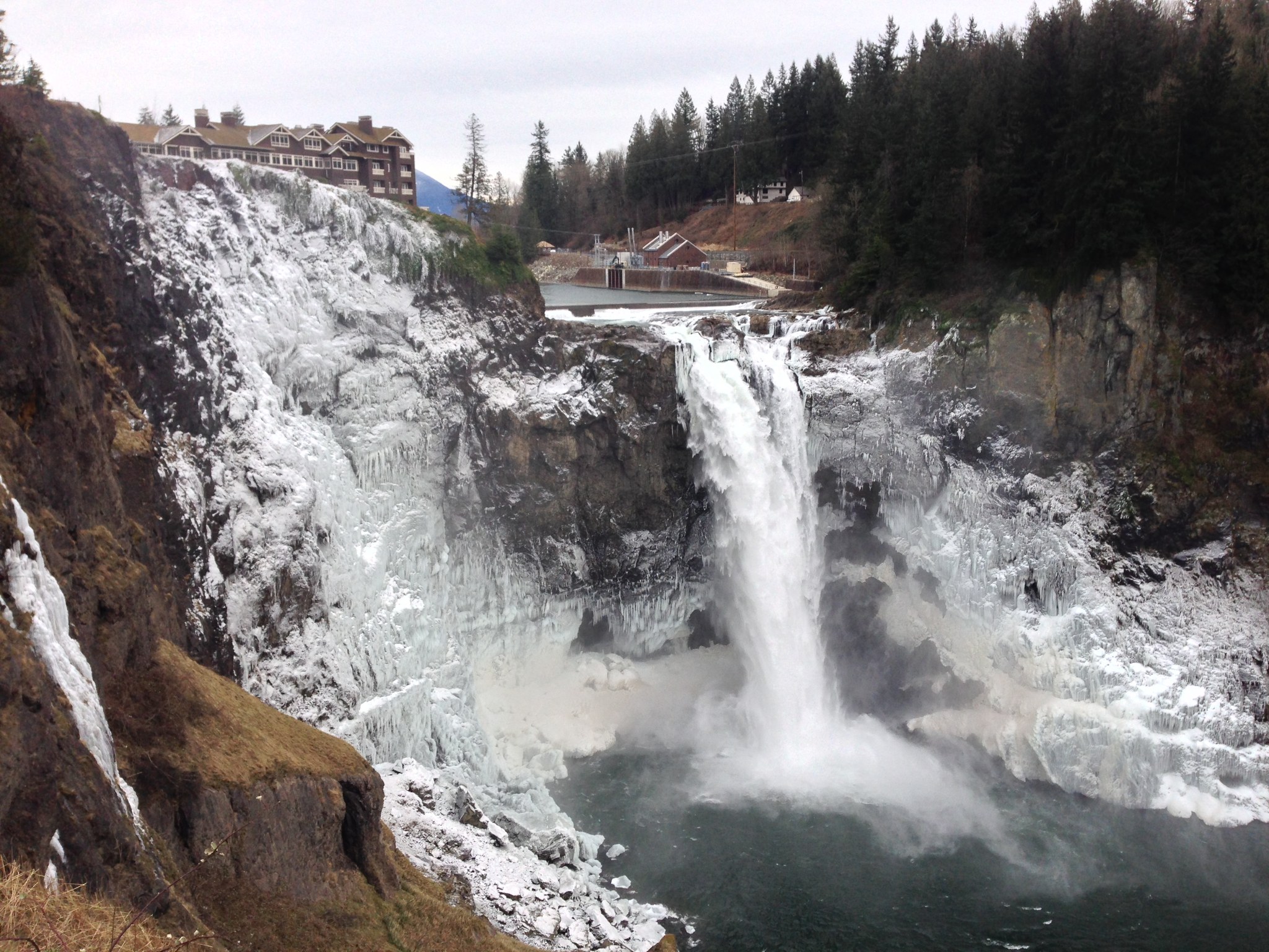 Snoqualmie Falls by puroticorico.jpeg