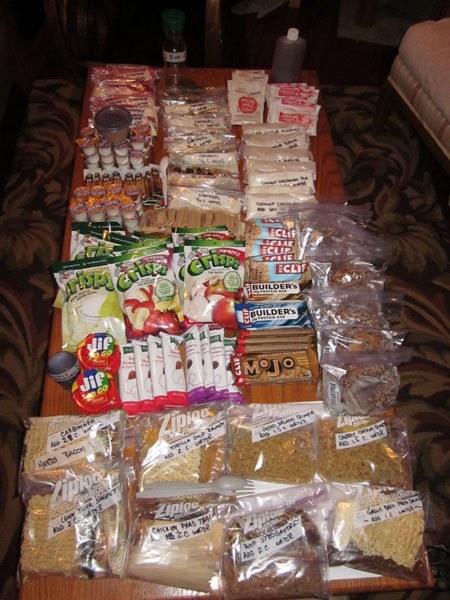Gwen-Tollefson---food-for-8-day-hike.jpg
