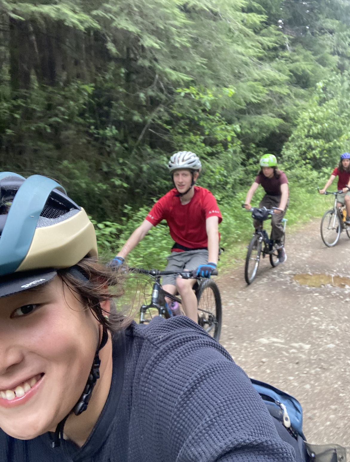 Students Avanti bikepacking trip