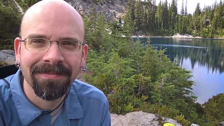 A photo of hiking guide writer Aaron Czechowski.