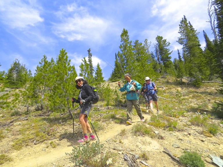 37 Evette, Alice, Carol, Longs Pass .jpg