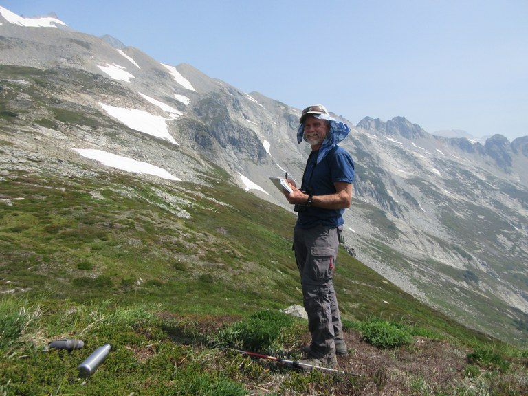 Roger in the field. Photo courtesy Roger Christophersen. Roger in the field. Photo courtesy Roger Christophersen.