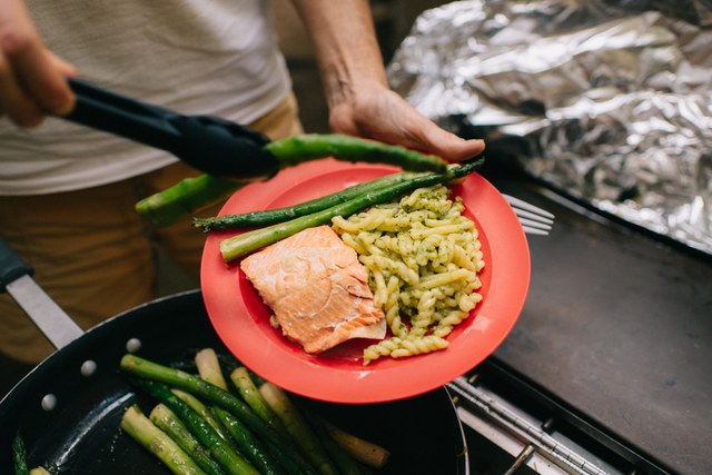 Getting hungry? This is the kind of quality you can expect from a Volunteer Vacation meal. Photo by Karen K. Wang.