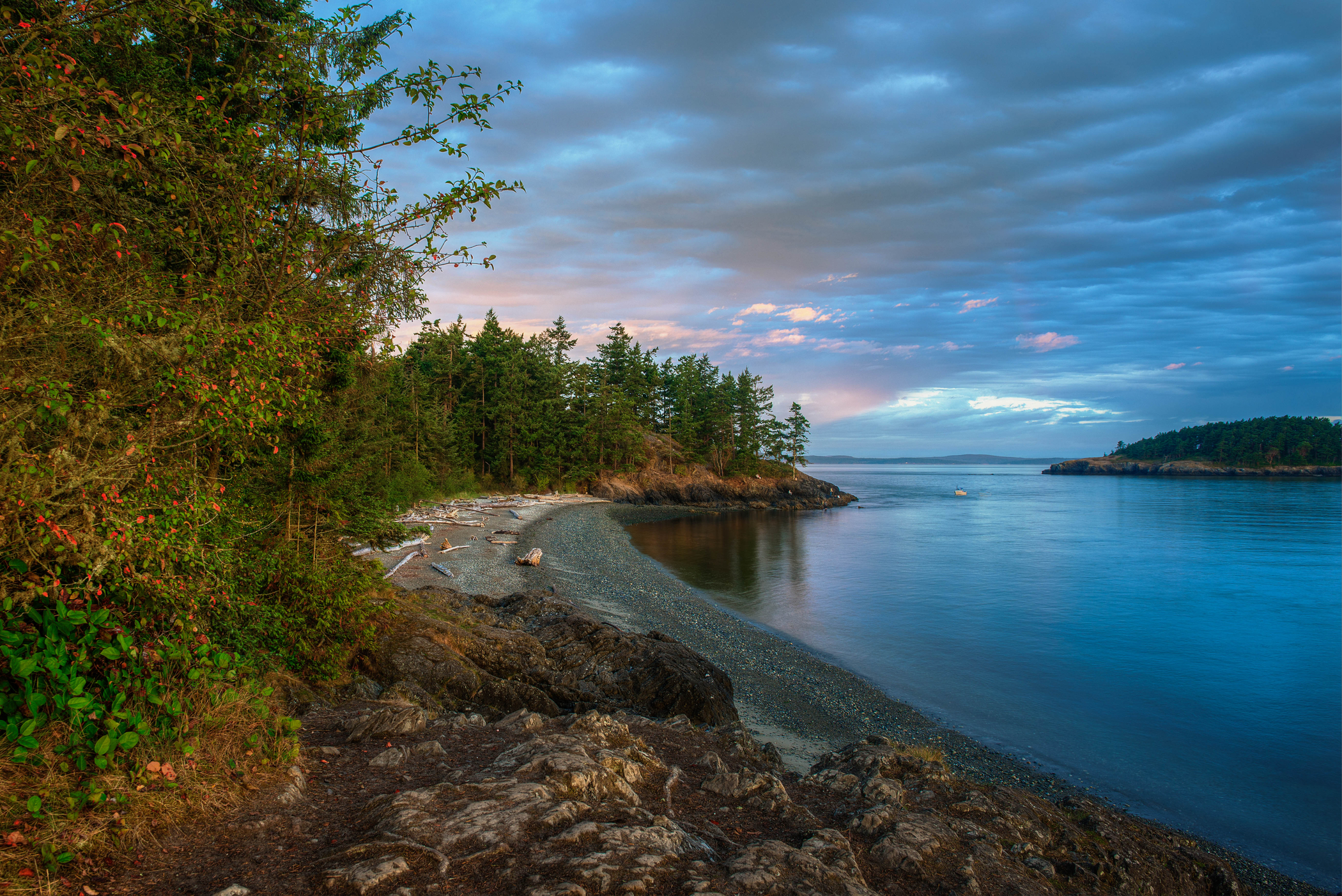 North beach in Deception Pass State Park. Photo by Arpad Jasko