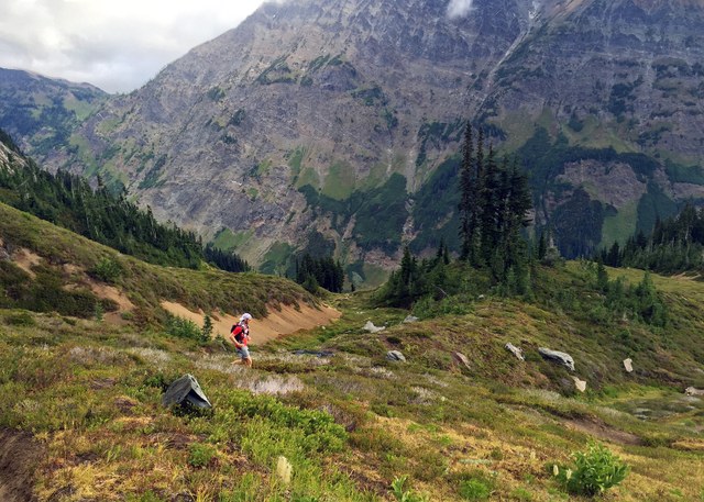 Descending from Boulder Pass. Photo by Ben Mayberry.
