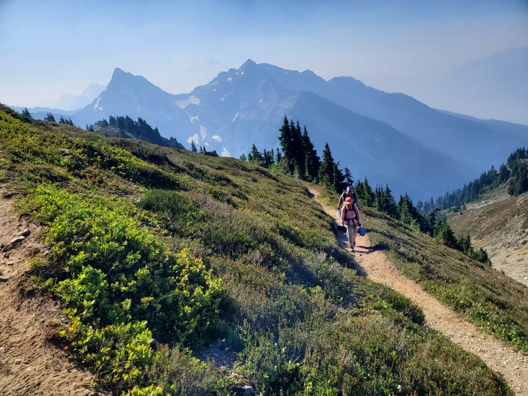 Crew-hiking-2.jpg Crew-hiking-2.jpg