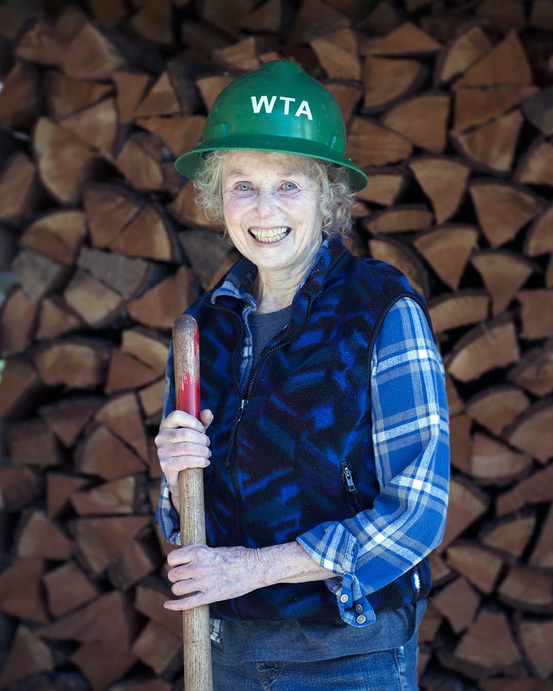 Making Trails and Mentoring Leaders at Little Mountain Park