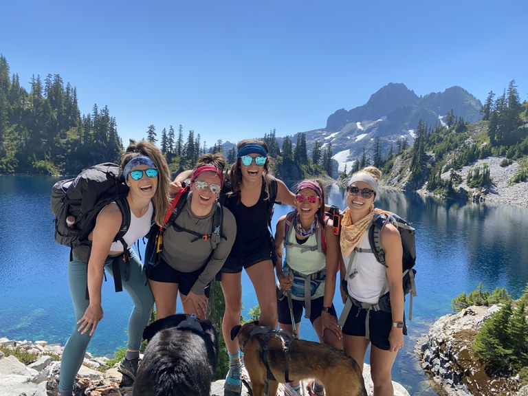 Friends Go Hiking 2 5AE4B35B-035C-4563-863B-FD780F032493.jpg