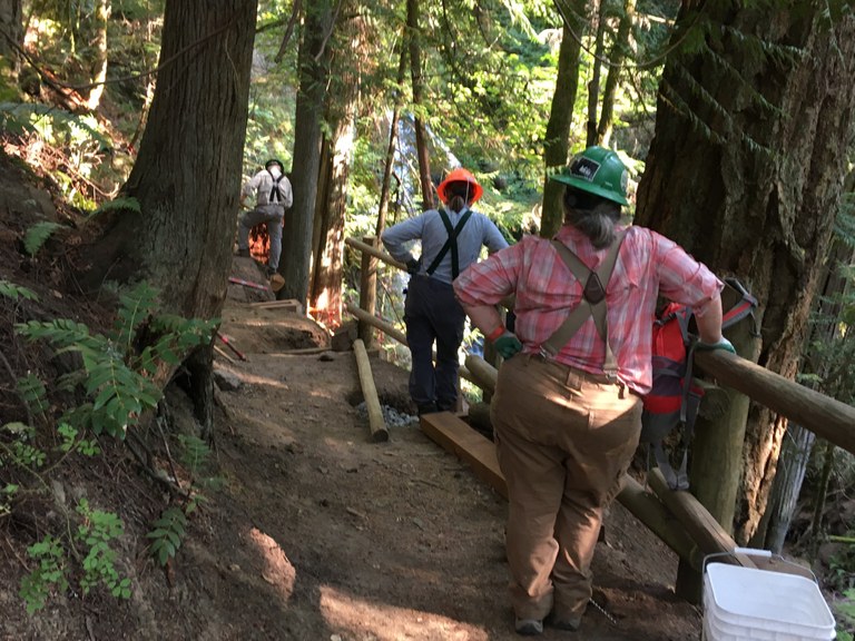 Suspender crew. Photo by Judy Eib. IMG_1389 (1).JPG