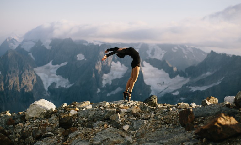 Sahale. Photo Mitch Pittman.jpg Sahale. Photo Mitch Pittman.jpg