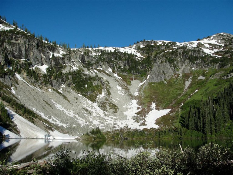 Lake Ann (Rainy Pass) — Washington Trails Association