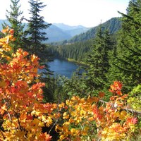 Ollalie Lake in fall colors. Photo Credit: Janice Van Cleve