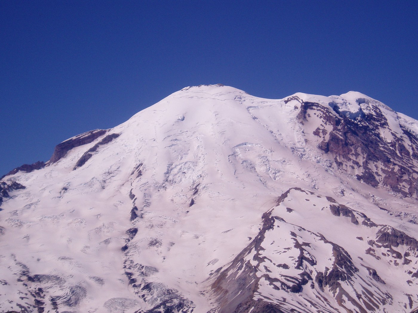 Mt Rainier from Dege Peak summit