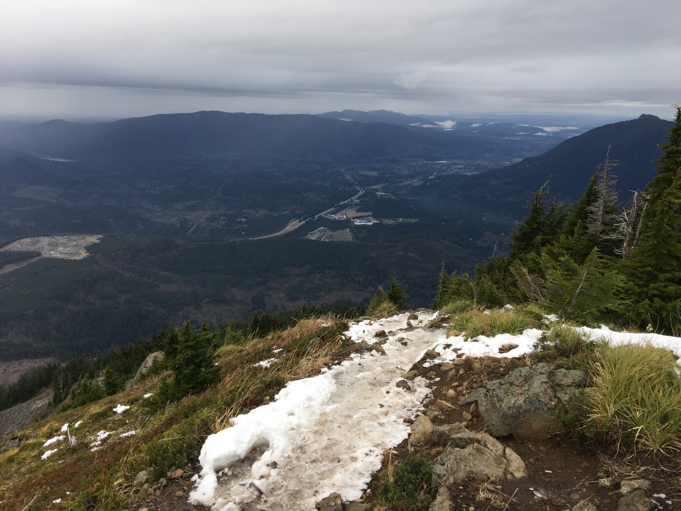 Mailbox Peak - Old Trail by JohnFang