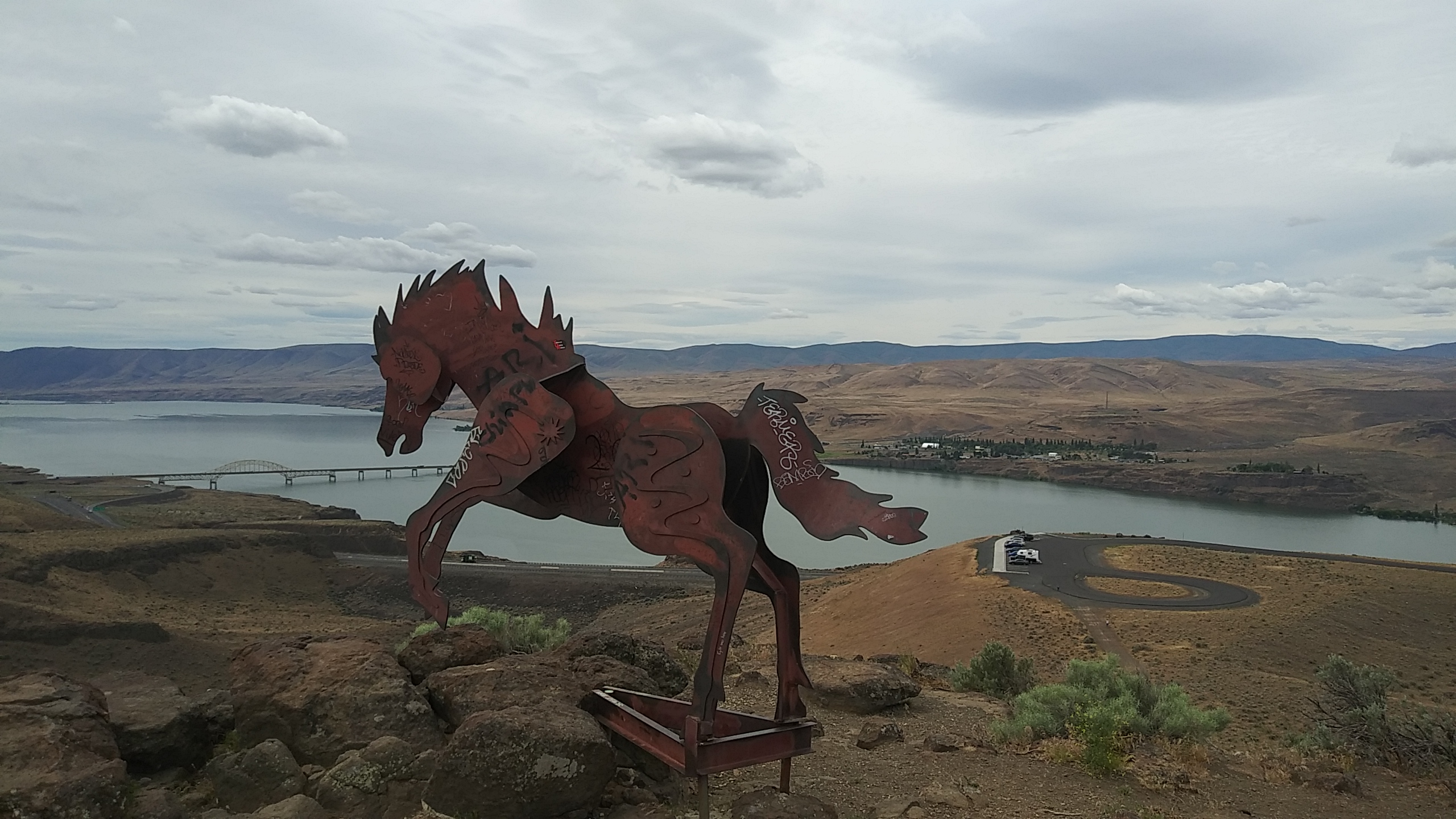 Wild Horses Monument — Washington Trails Association