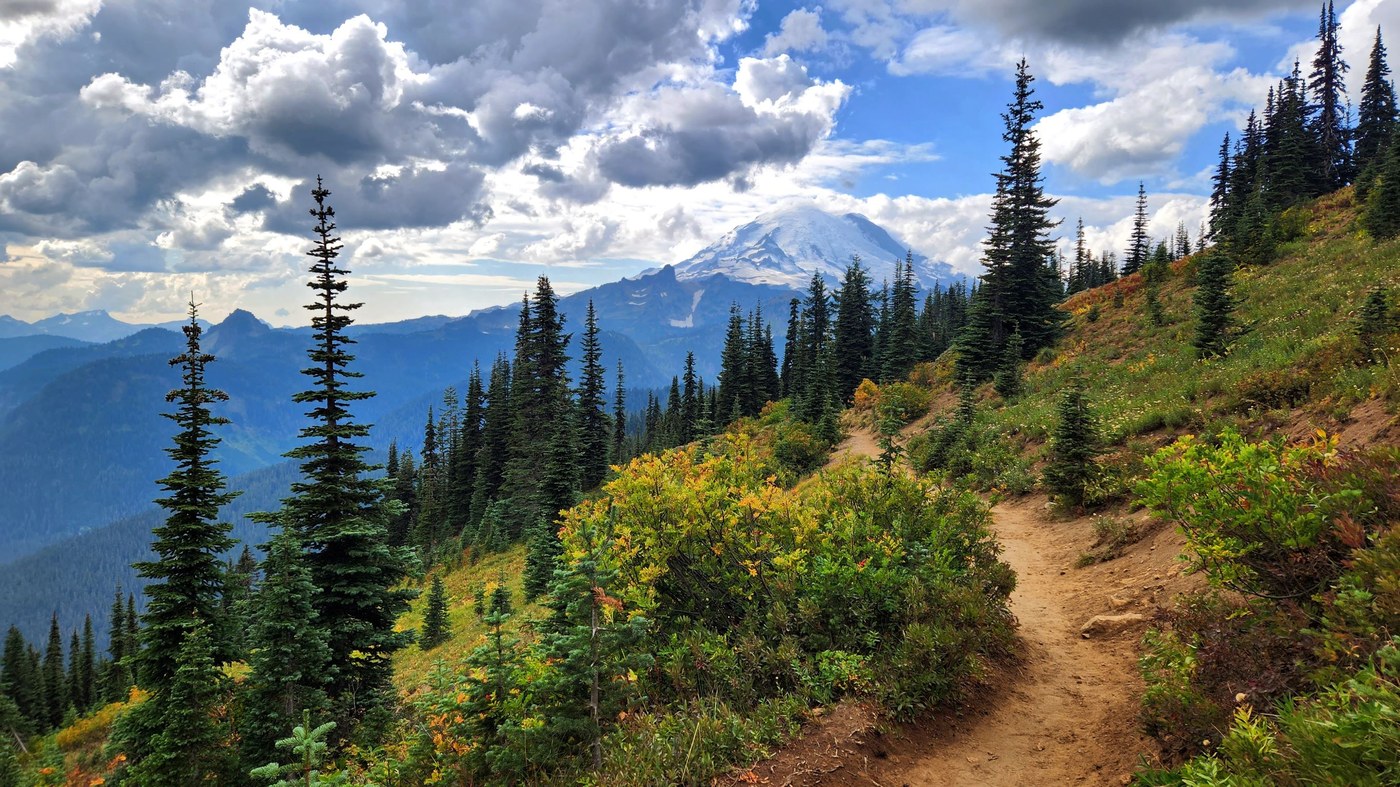 Latter part of Naches Peak Loop going clockwise