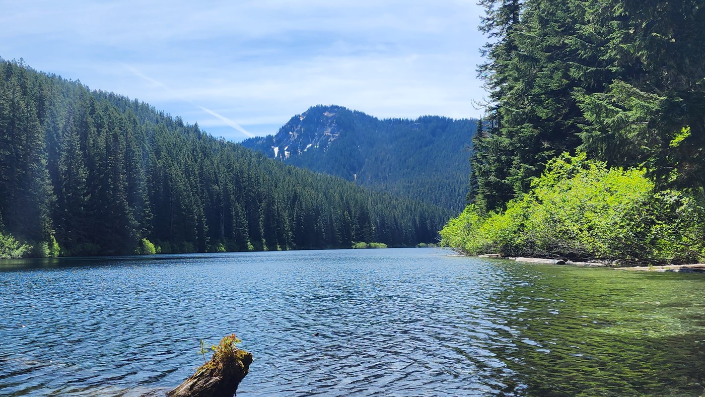 Blue Lake. Photo by hike.read.repeat