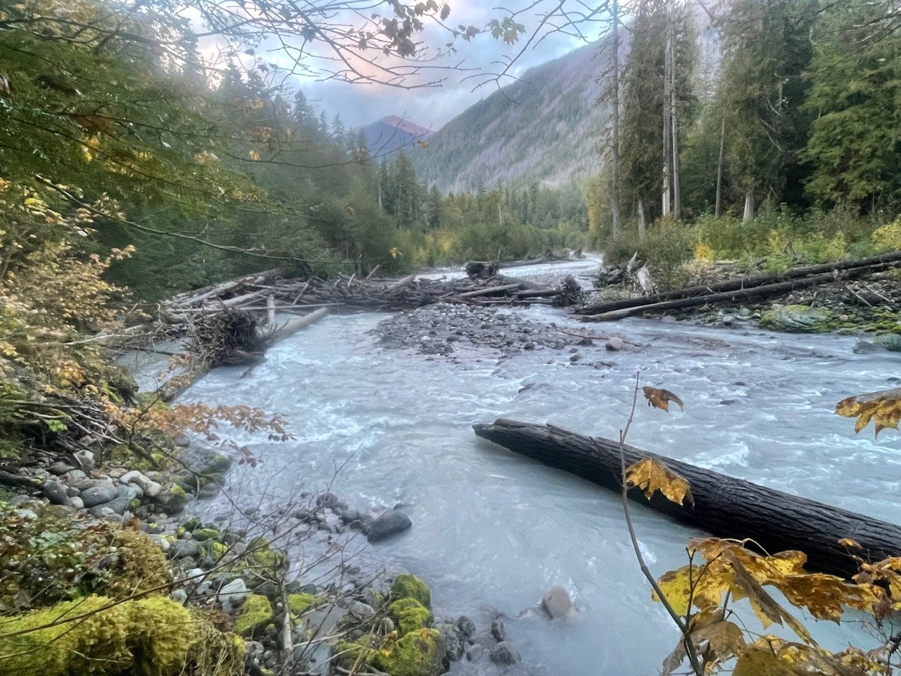 Suiattle River crossing. by BryBry.