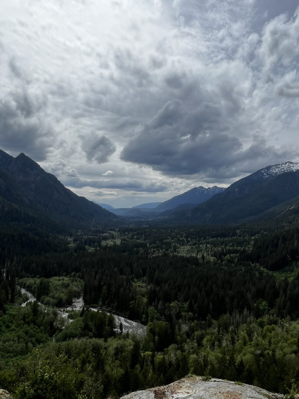 Garfield Ledges by DaniThorne