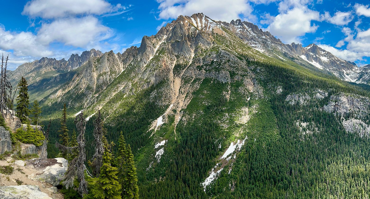 Eastern Mountain View’s (not sure the name of this mountain)