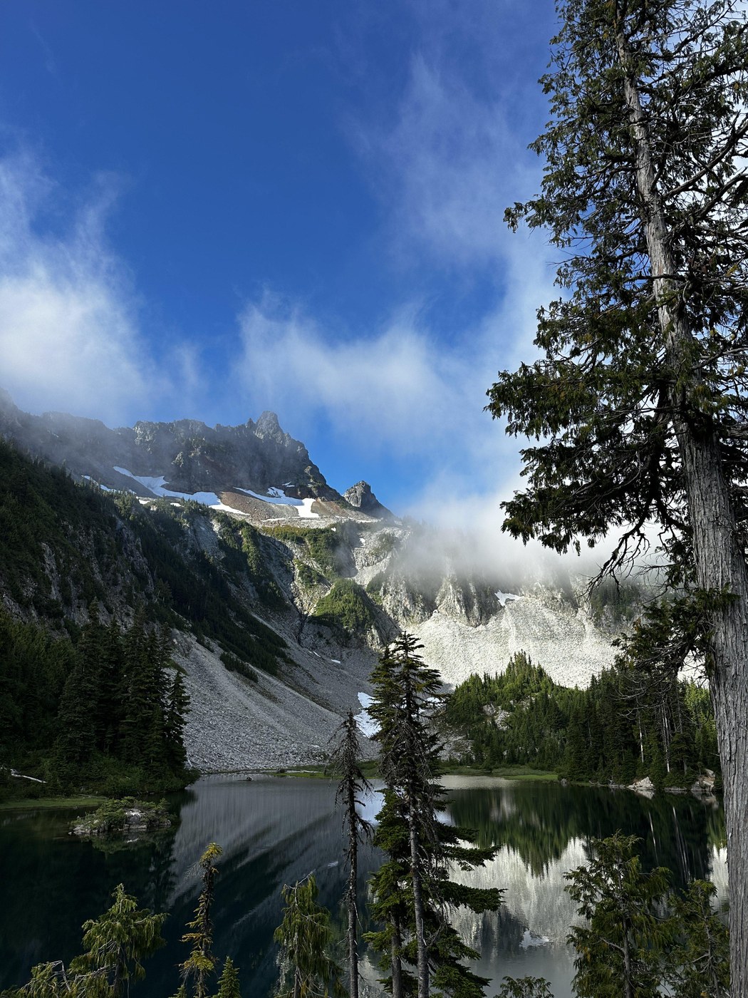 morning views of the lake
