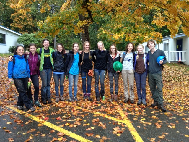 Two new Ambassadors, Ana and Frannie brought members of their high school cross country team out for a rainy day of trail work in October. Photo courtesy of King County Parks. 